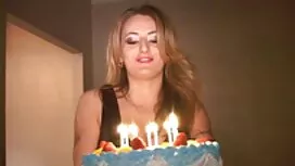 Hạnh phúc, say xỉn,  ...