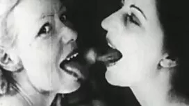 Cô gái chỉnh phim xx ...