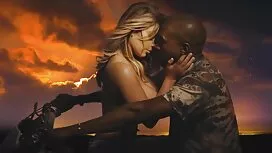 Vòng tròn âm đạo phi ...